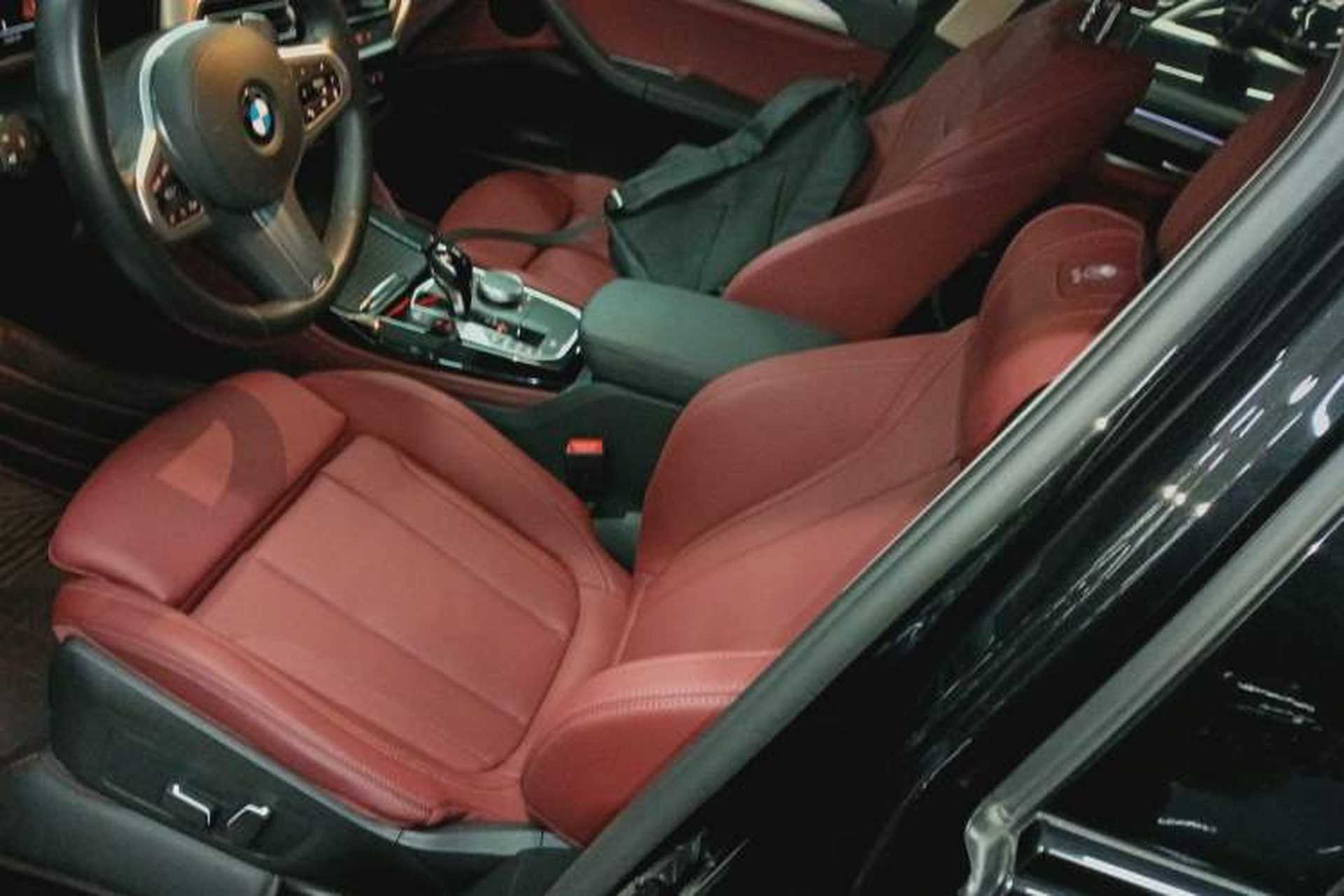 Used BMW X4 2022 xDrive 25i M Sport Package Left Front Seat