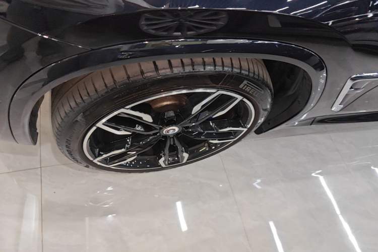 Used BMW X4 2022 M40i Left Front Wheel Hub