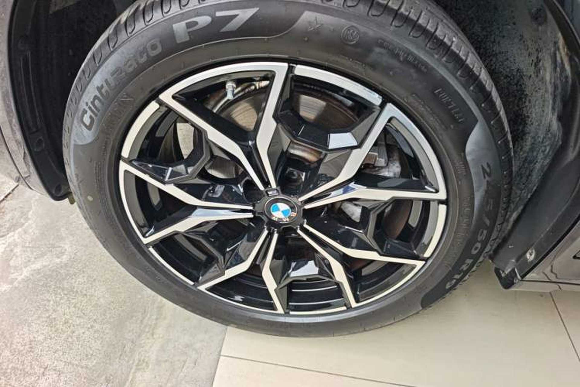 Used BMW X4 2022 xDrive 25i M Sport Package Left Front Wheel Hub