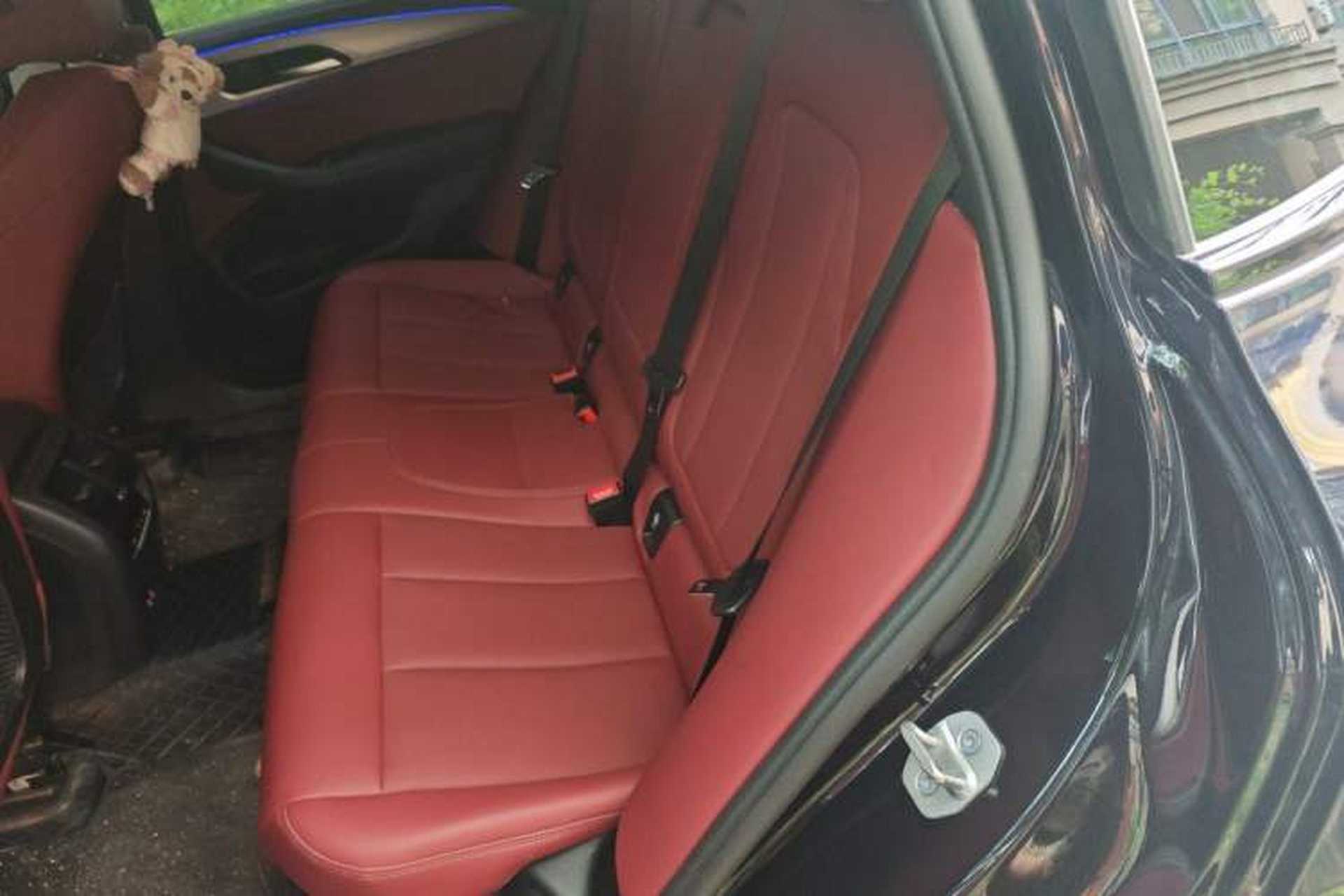 Used BMW X4 2022 xDrive 25i M Sport Package Left Rear Seat