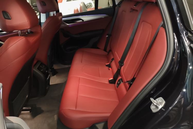 Used BMW X4 2022 xDrive 25i M Sport Package Left Rear Seat