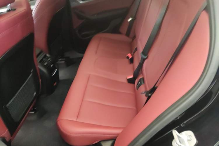 Used BMW X4 2022 xDrive 25i M Sport Package Left Rear Seat