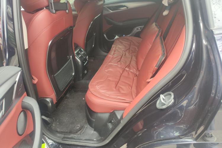Used BMW X4 2022 xDrive 25i M Sport Package Left Rear Seat