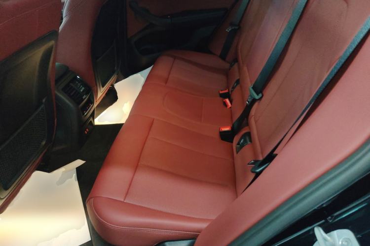 Used BMW X4 2022 xDrive 25i M Sport Package Left Rear Seat