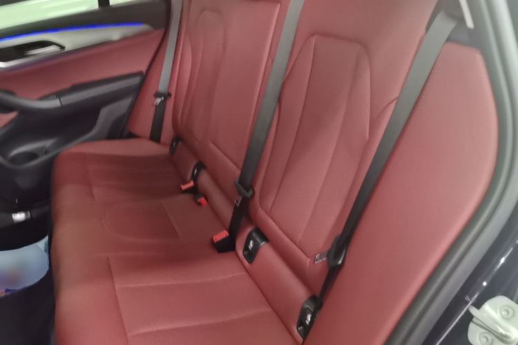 Used BMW X4 2022 xDrive 25i M Sport Package Left Rear Seat