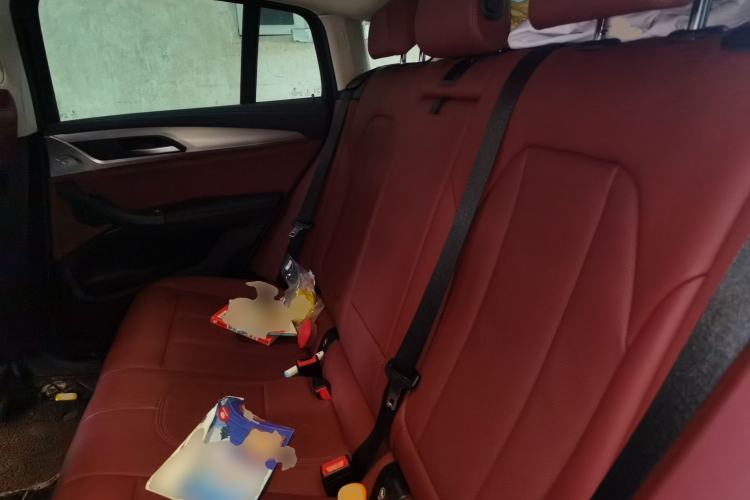 Used BMW X4 2022 xDrive 25i M Sport Package Left Rear Seat