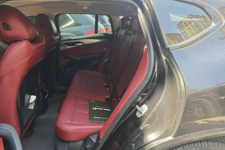 Used BMW X4 2022 xDrive 25i M Sport Package Left Rear Seat