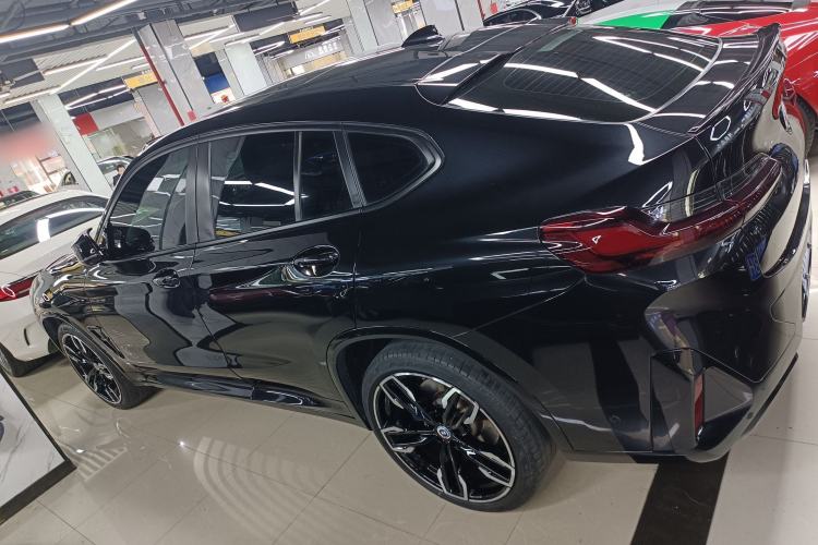 Used BMW X4 2022 M40i Left Side