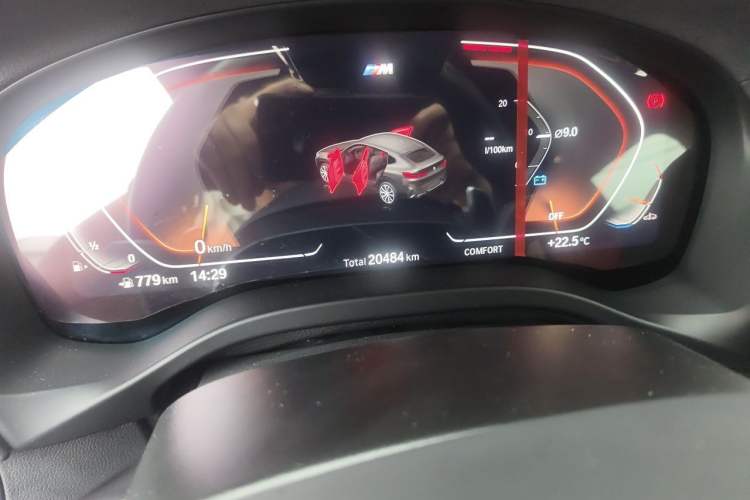 Used BMW X4 2022 Restyled xDrive 30i M Sport Night Edition Package Odometer Close Up