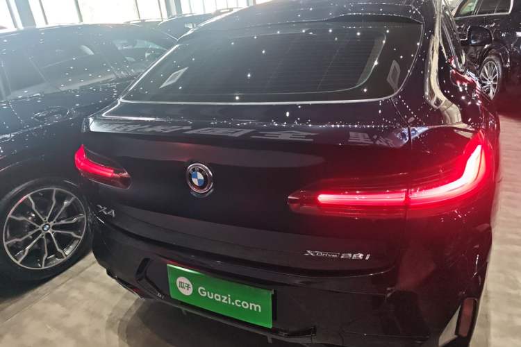 Used BMW X4 2022 xDrive 25i M Sport Package Rear