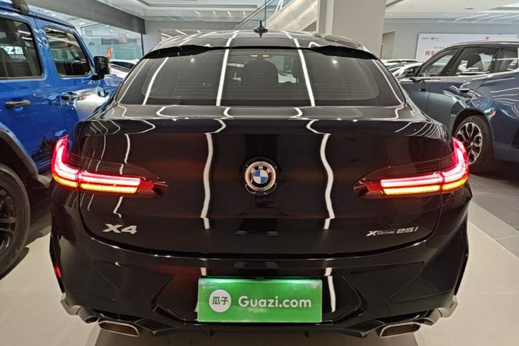 Used BMW X4 2022 xDrive 25i M Sport Package Rear