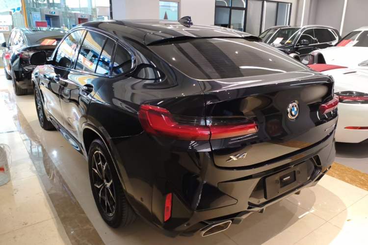 Used BMW X4 2022 xDrive 25i M Sport Package Rear Left 45 Deg