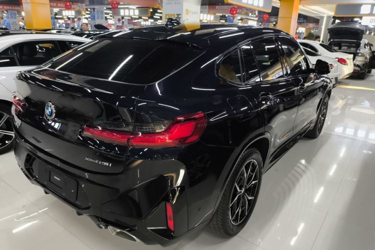 Used BMW X4 2022 xDrive 25i M Sport Package Rear Right 45 Deg