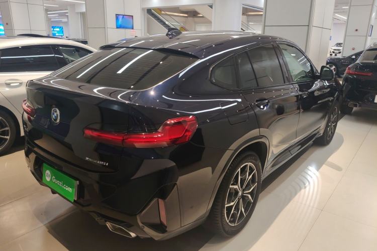 Used BMW X4 2022 xDrive 25i M Sport Package Rear Right 45 Deg