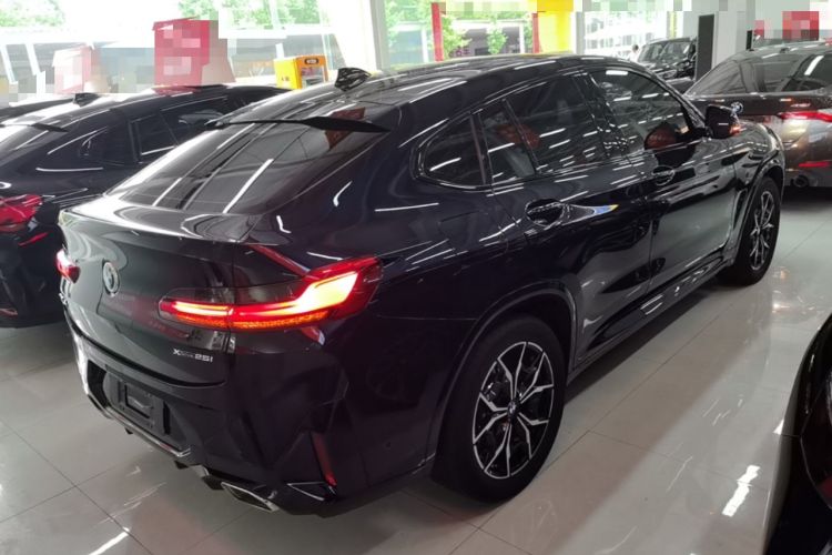 Used BMW X4 2022 xDrive 25i M Sport Package Rear Right 45 Deg