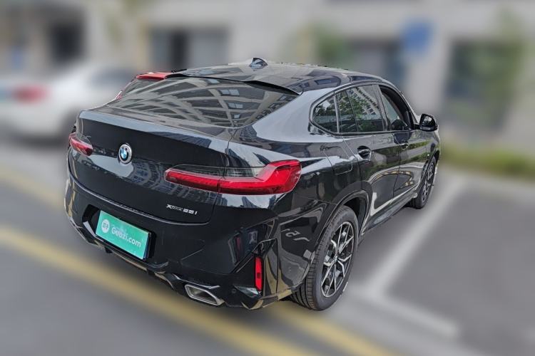 Used BMW X4 2022 xDrive 25i M Sport Package Rear Right 45 Deg