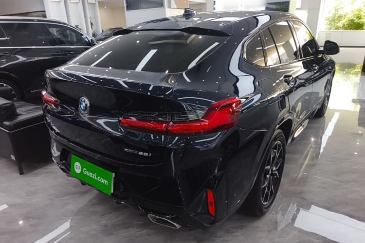 Used BMW X4 2022 xDrive 25i M Sport Package Rear Right 45 Deg