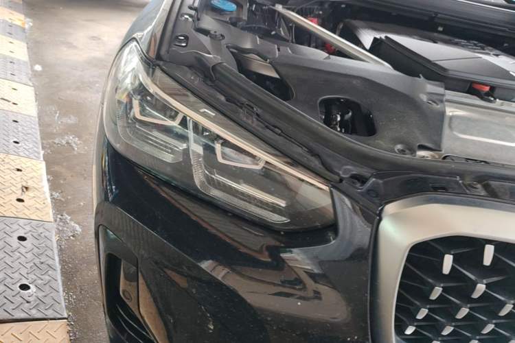 Used BMW X4 2022 xDrive 25i M Sport Package Right Front Headlight