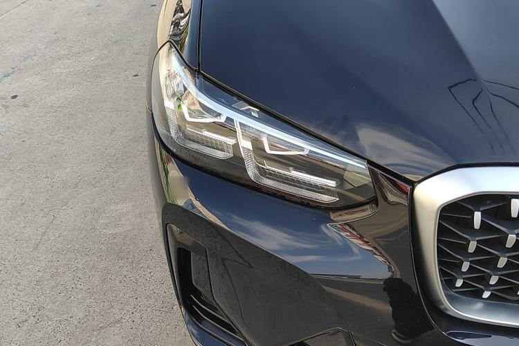 Used BMW X4 2022 xDrive 25i M Sport Package Right Front Headlight