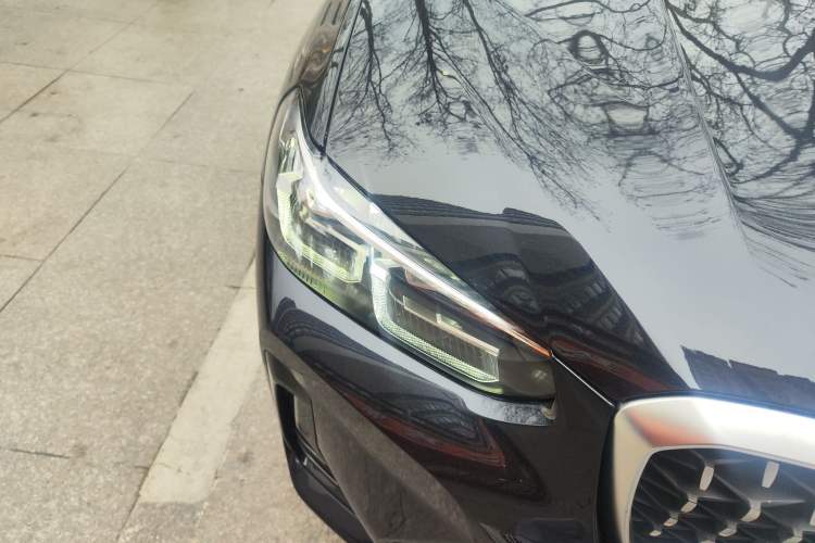 Used BMW X4 2022 xDrive 25i M Sport Package Right Front Headlight