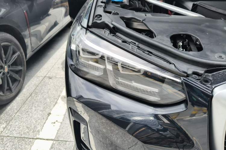 Used BMW X4 2022 xDrive 30i M Sport Package Right Front Headlight