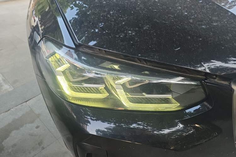 Used BMW X4 2022 xDrive 25i M Sport Package Right Front Headlight