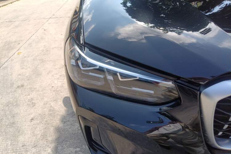 Used BMW X4 2022 xDrive 30i M Sport Package Right Front Headlight