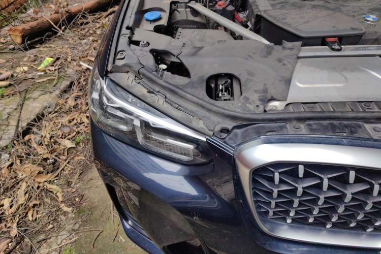 Used BMW X4 2022 xDrive 25i M Sport Package Right Front Headlight