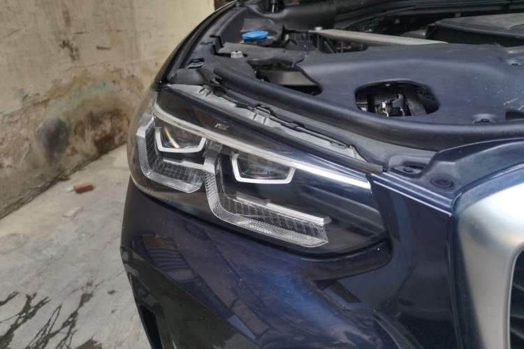 Used BMW X4 2022 xDrive 25i M Sport Package Right Front Headlight