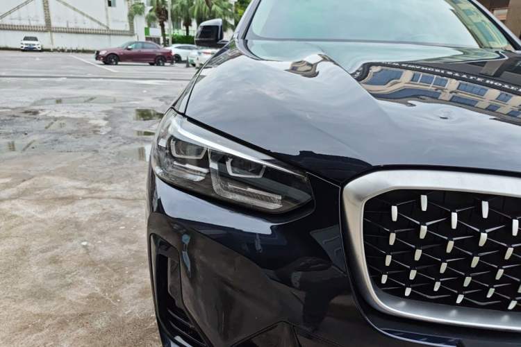Used BMW X4 2022 xDrive 25i M Sport Package Right Front Headlight