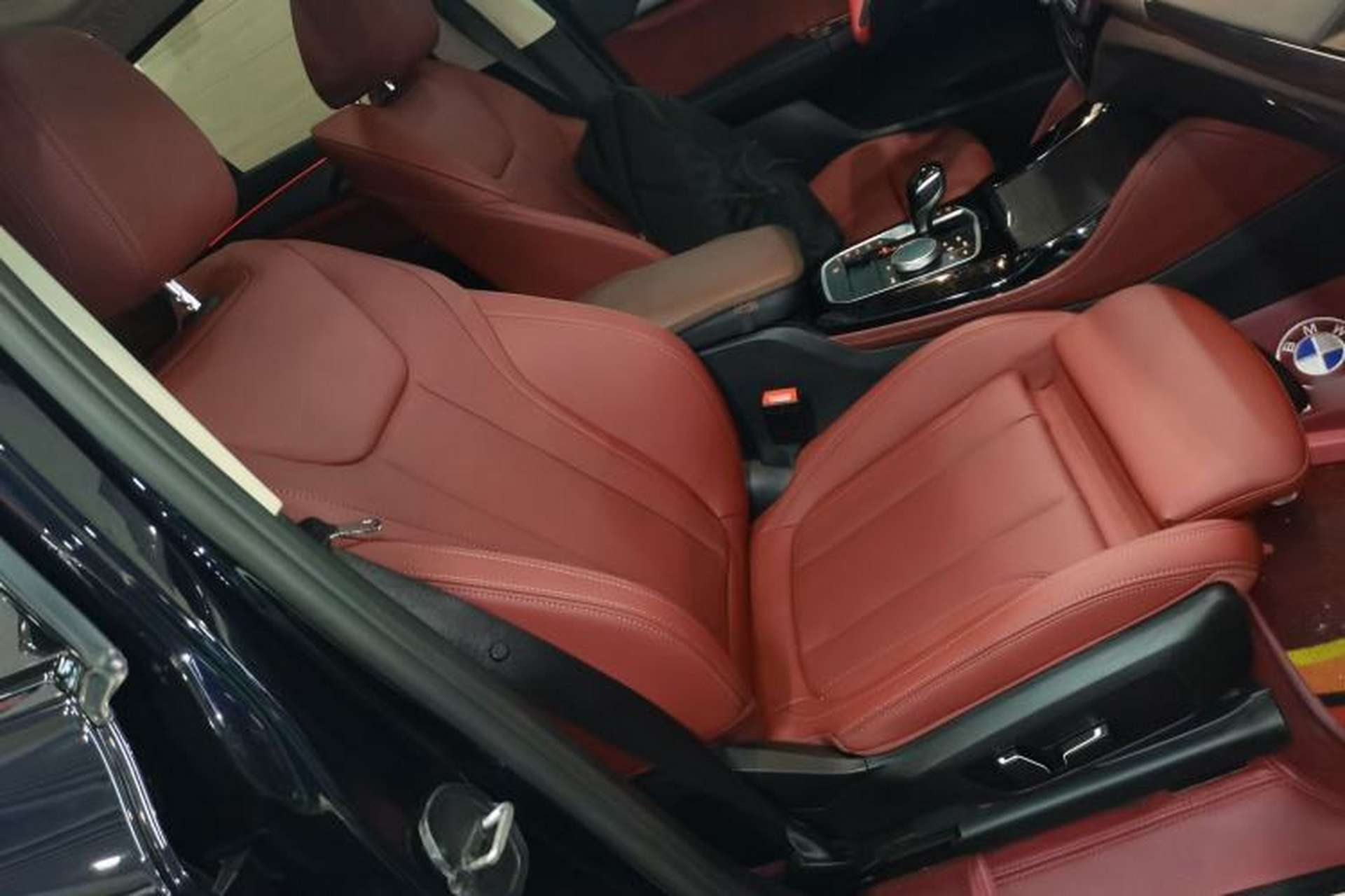 Used BMW X4 2022 xDrive 30i M Sport Package Right Front Seat