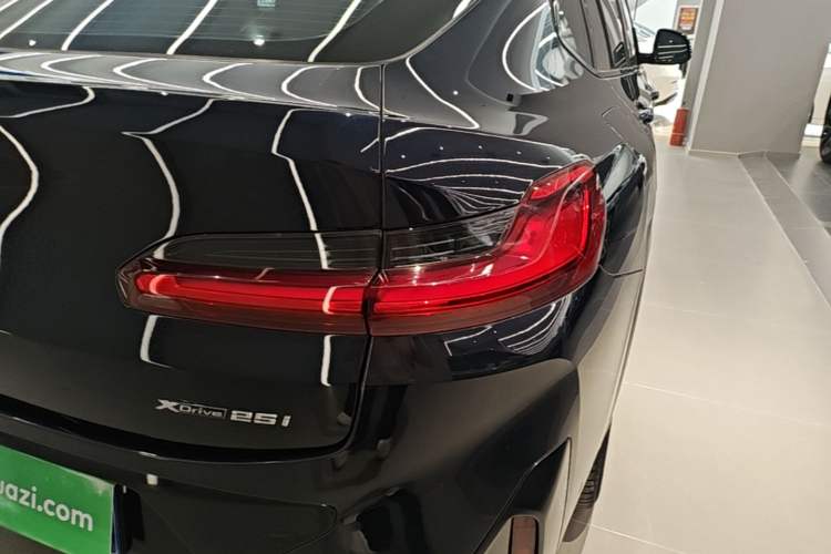 Used BMW X4 2022 xDrive 25i M Sport Package Right Rear Taillight