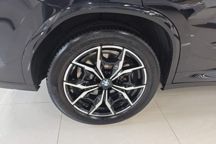 Used BMW X4 2022 xDrive 25i M Sport Package Right Rear Wheel Hub