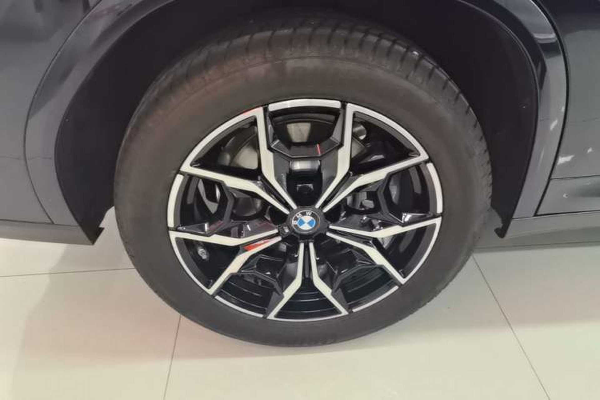 Used BMW X4 2022 xDrive 25i M Sport Package Right Rear Wheel Hub