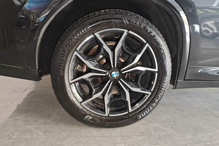 Used BMW X4 2022 xDrive 25i M Sport Package Right Rear Wheel Hub