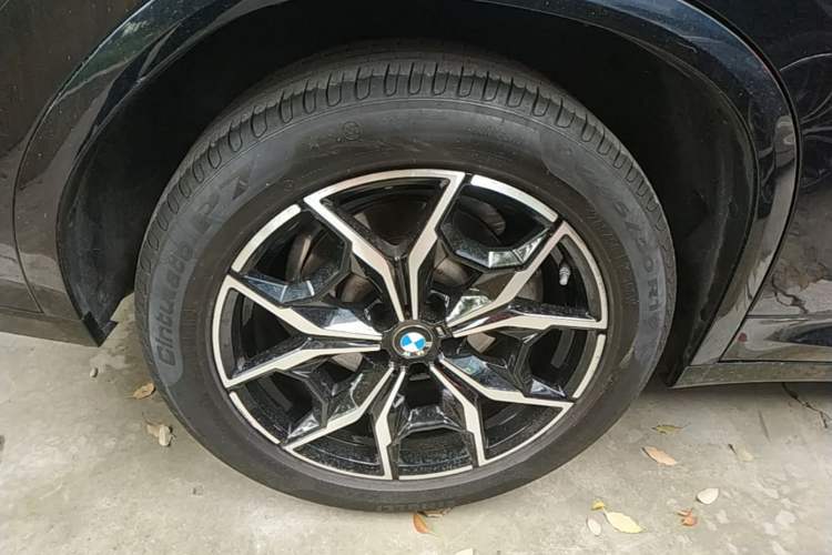 Used BMW X4 2022 xDrive 25i M Sport Package Right Rear Wheel Hub
