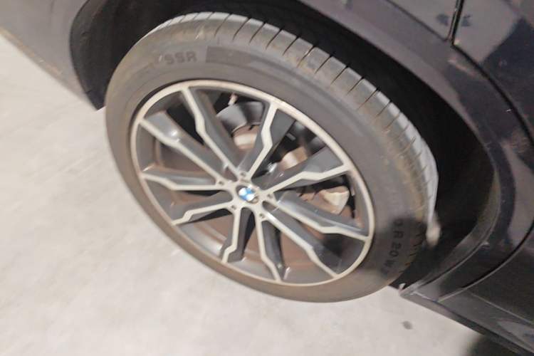Used BMW X4 2022 xDrive 25i M Sport Package Right Rear Wheel Hub