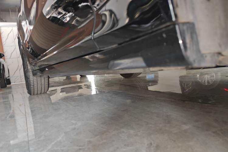 Used BMW X4 2022 xDrive 25i M Sport Package Right Side Sill