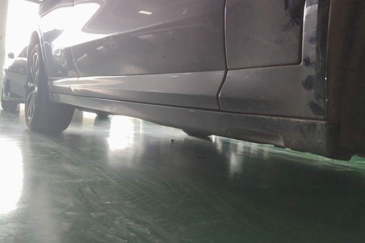 Used BMW X4 2022 xDrive 30i M Sport Package Right Side Sill