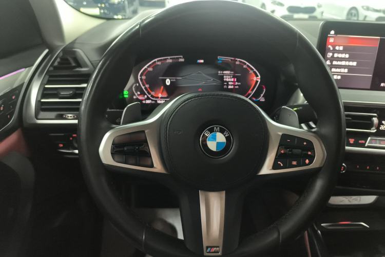Used BMW X4 2022 xDrive 25i M Sport Package Steering Wheel