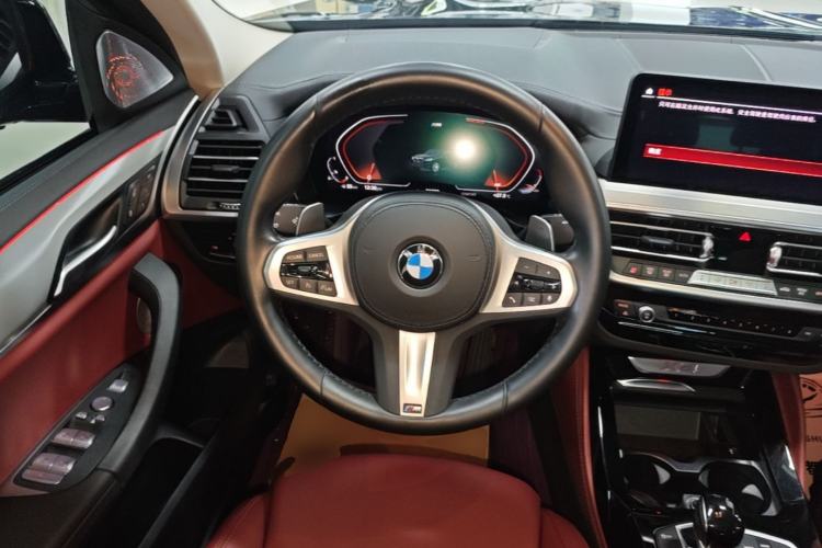 Used BMW X4 2022 xDrive 25i M Sport Package Steering Wheel