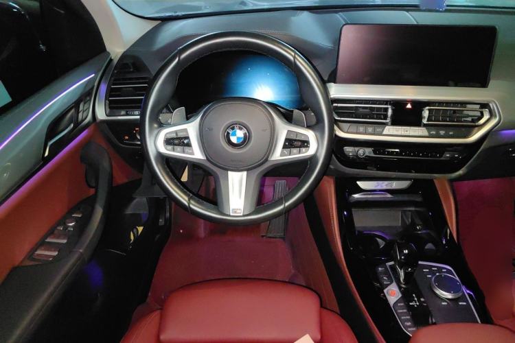 Used BMW X4 2022 xDrive 25i M Sport Package Steering Wheel