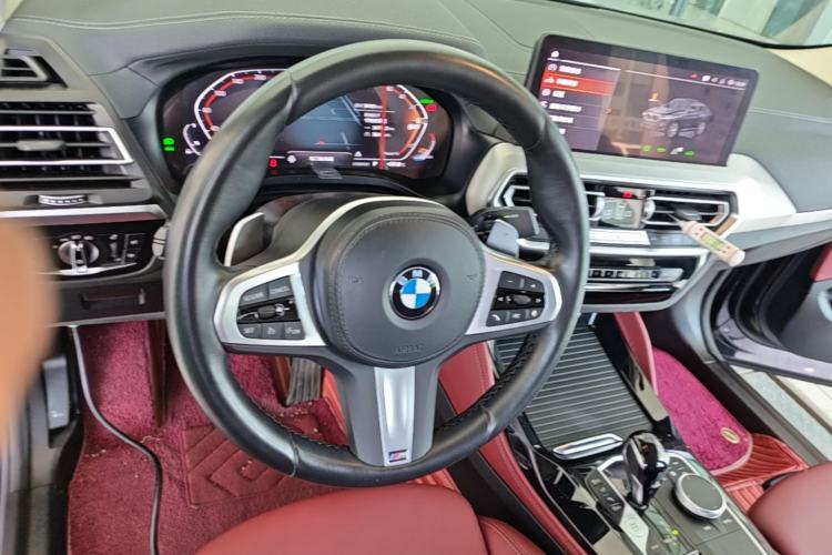 Used BMW X4 2022 xDrive 30i M Sport Package Steering Wheel