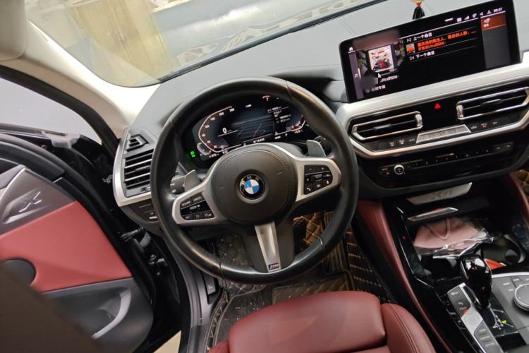 Used BMW X4 2022 xDrive 25i M Sport Package Steering Wheel
