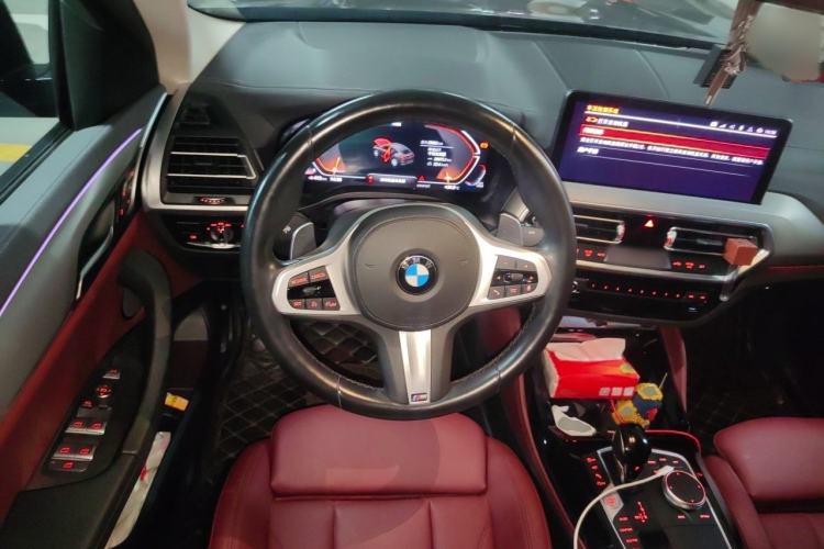 Used BMW X4 2022 xDrive 30i M Sport Package Steering Wheel