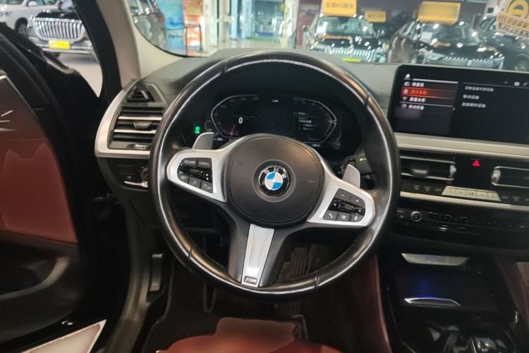 Used BMW X4 2022 xDrive 25i M Sport Package Steering Wheel