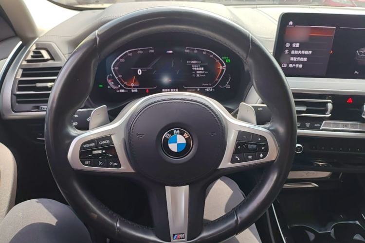 Used BMW X4 2022 xDrive 25i M Sport Package Steering Wheel