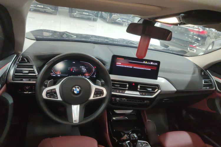 Used BMW X4 2022 xDrive 30i M Sport Package Steering Wheel