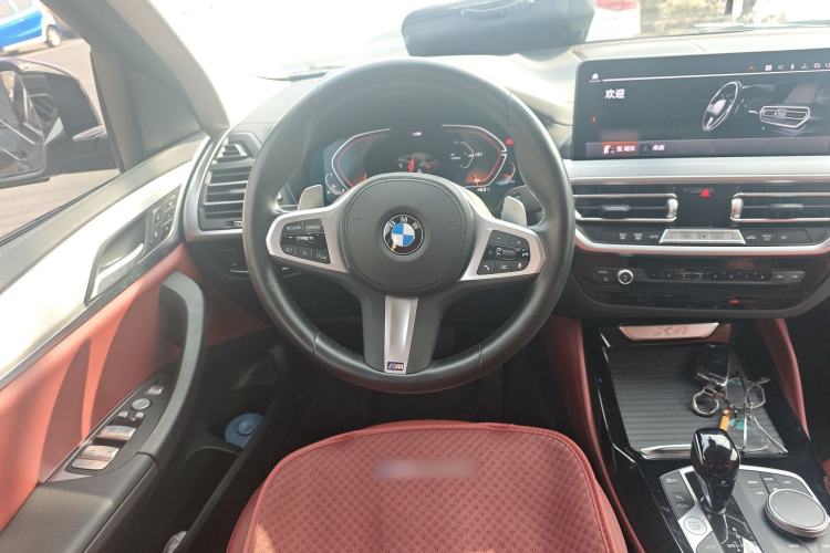 Used BMW X4 2022 xDrive 25i M Sport Package Steering Wheel