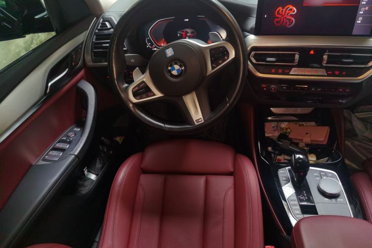 Used BMW X4 2022 xDrive 25i M Sport Package Steering Wheel
